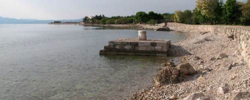 Remains of ancient breakwaters, cove Sepen